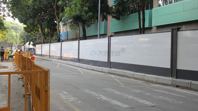 關于深圳市鋼結(jié)構(gòu)施工圍擋A款的標準介紹