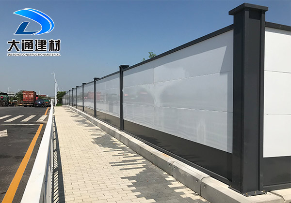 工地施工圍擋如何選擇？哪里的廠家更好呢
