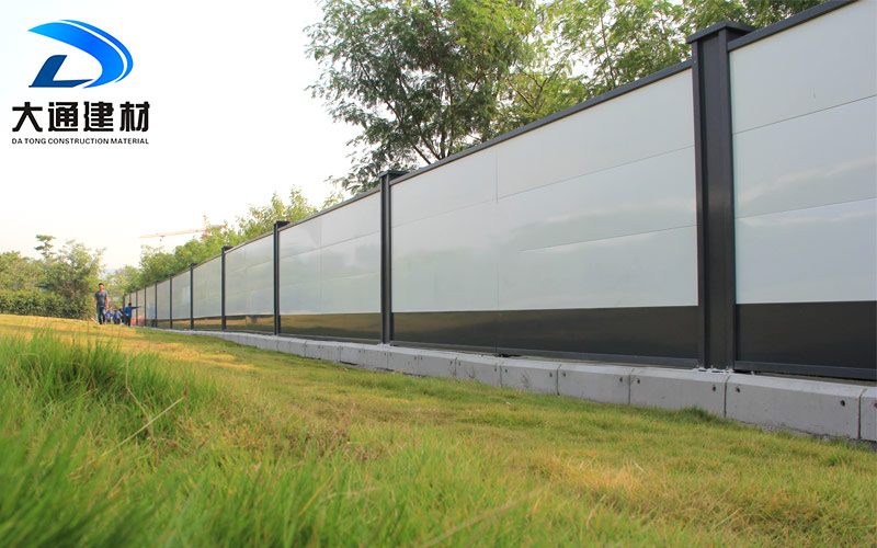 深圳市政圍擋，市政施工圍擋安裝現(xiàn)場(chǎng)效果圖