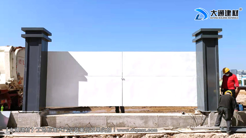 深圳工地大門,深圳鋼結(jié)構(gòu)工地大門,鋼結(jié)構(gòu)烤漆工地大門,工地大門，深圳大通建材有限公司